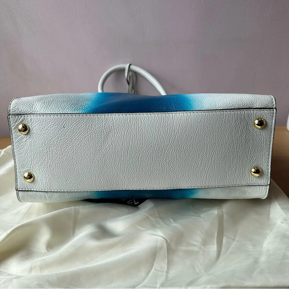MICHAEL KORS Hamilton Spray Large Pebble Leather Tote Bag White/Blue